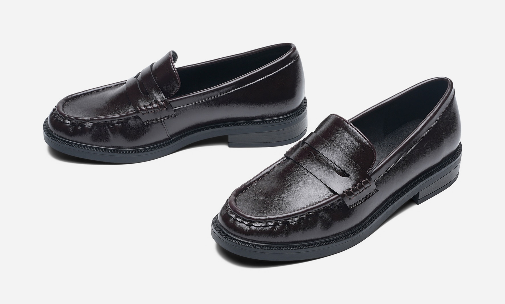 CLOU, Loafers Bruna